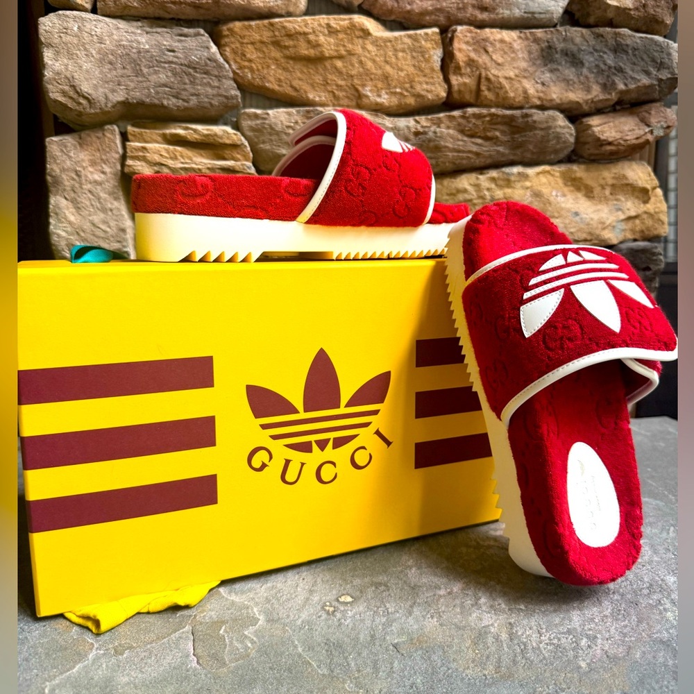 Authentic Gucci X ADIDAS GG logo slide sandals